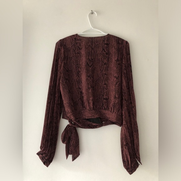 Blouse Dynamite - Picture 2 of 4